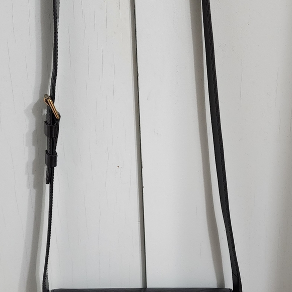 LOUIS VUITTON, EPI LEATHER, SAINT CLOUD, GM, EUC SHOULDER/ CROSSBODY BAG AUTHENT - Picture 8 of 15